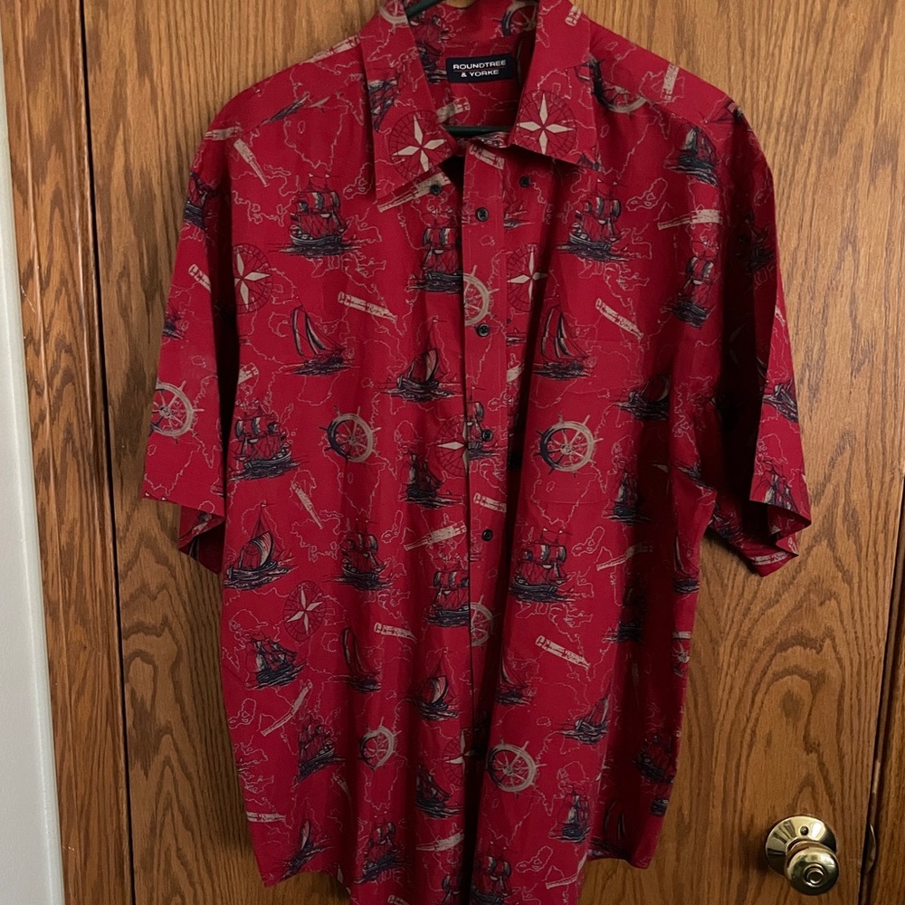Roundtree & Yorke Red Shirt Button Front Nautical Print Sailboats Men's Size XL